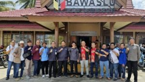 Gelar Pertemuan Bersama PWI, Bawaslu Sosialisasikan dan Awasi Pilkada Barsel 2024