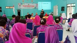 PWI Barsel “Reuni” Laksanakan Pelatihan Jurnalistik di SMAN 1 Buntok